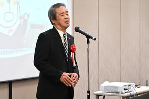 萩野顧問挨拶.JPG